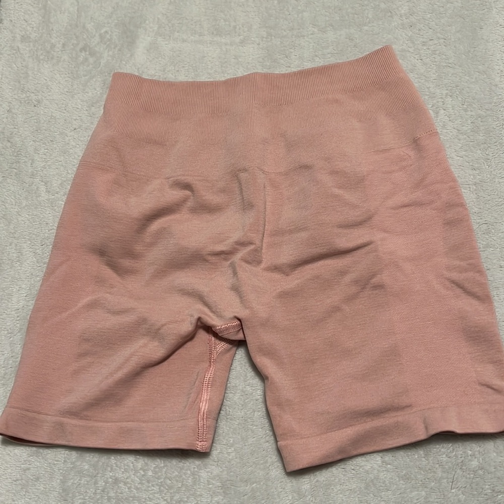 Alphalete Amplify Short Size S